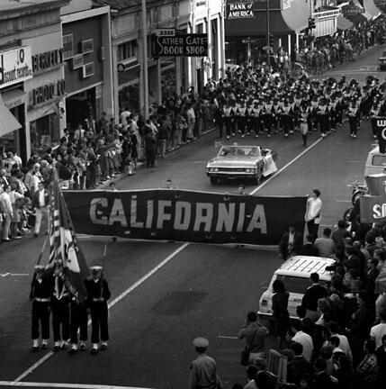 Pre-football game parade, November 1966